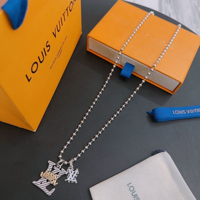 Louis Vuitton Necklaces